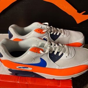 Air Max 90 Orange, White & Blue Mens Size 12 Fits true to size….